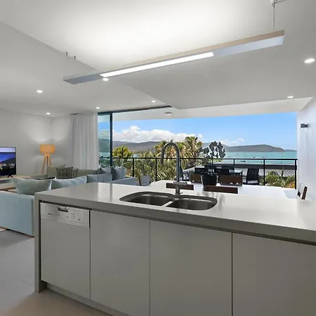 Mirage Whitsundays Aparthotel Airlie Beach Exterior photo