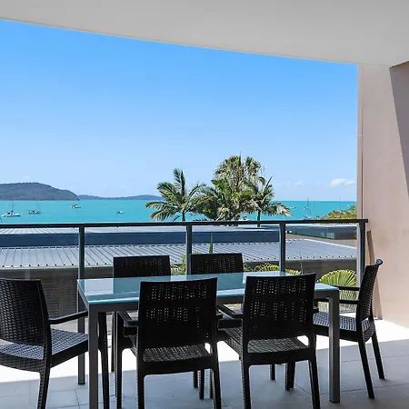 Mirage Whitsundays Aparthotel Airlie Beach Exterior photo