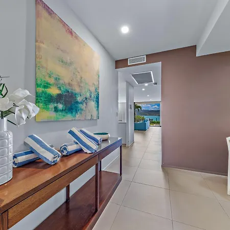 Mirage Whitsundays Aparthotel Airlie Beach Exterior photo